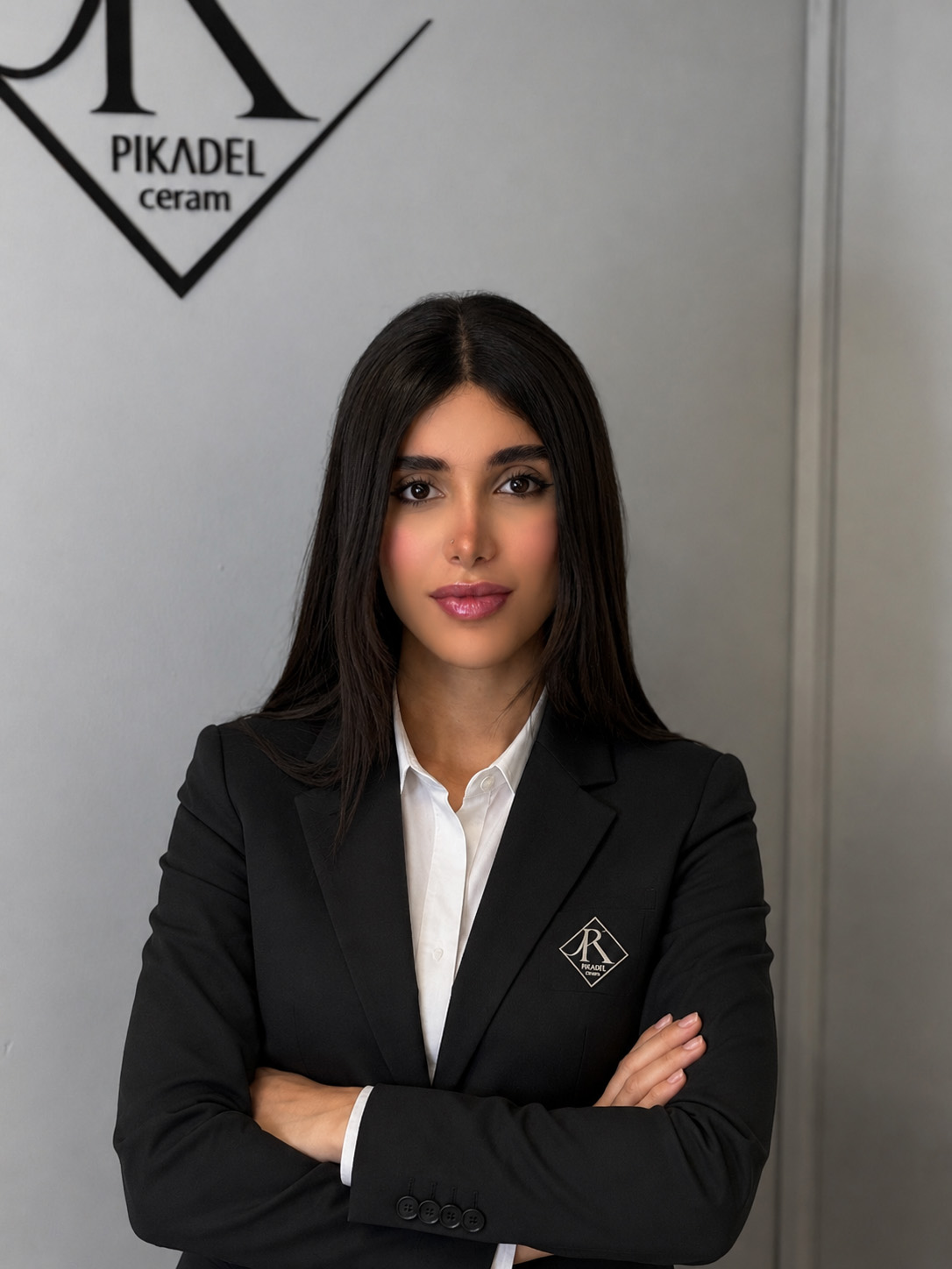سارا مرادبخش